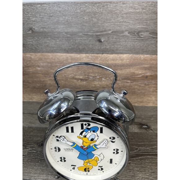 Vintage Walt Disney Donald Duck Lrg Bell Alarm Clock Lorus Quartz Japan 11” Tall - Picture 4 of 12